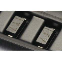 1N4007 T7 1000V/1A 20Pcs/lot 1N4007 T7 1000V/1A 20Pcs/lot