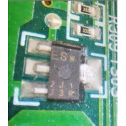 ES5 ESW ES automotive crystal SOT89 ES5 ESW ES automotive crystal SOT89