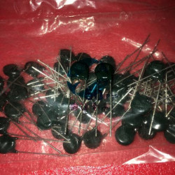 TNR 10V621K 10D621K 620V 10mm 5pcs/lot TNR 10V621K 10D621K 620V 10mm 5pcs/lot